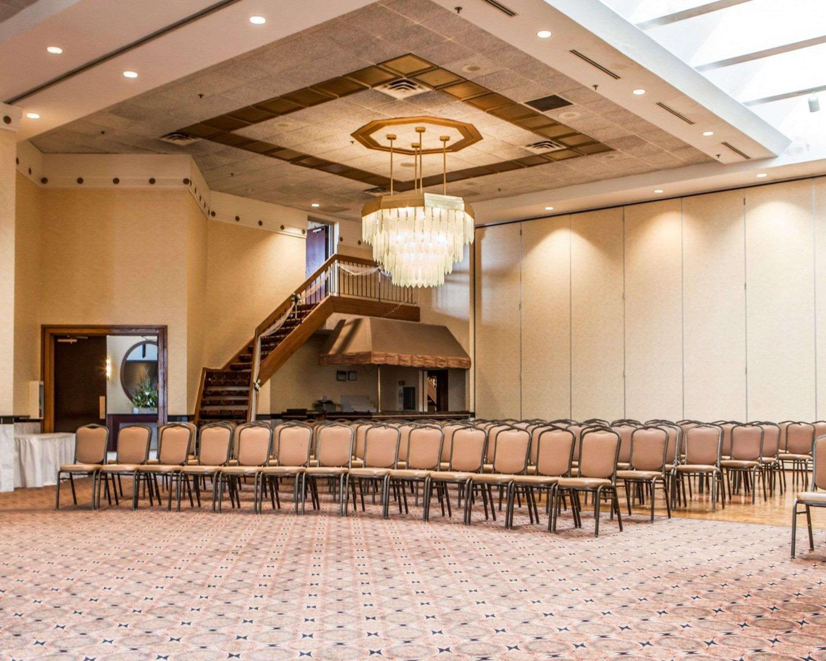 Quality Inn & Suites Orland Park - Chicago Bagian luar foto
