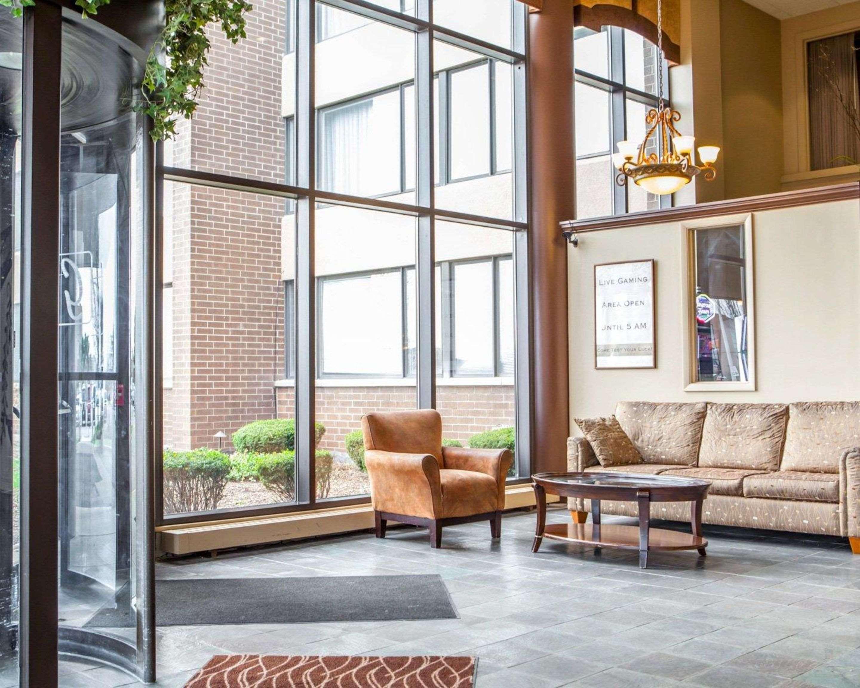 Quality Inn & Suites Orland Park - Chicago Bagian luar foto