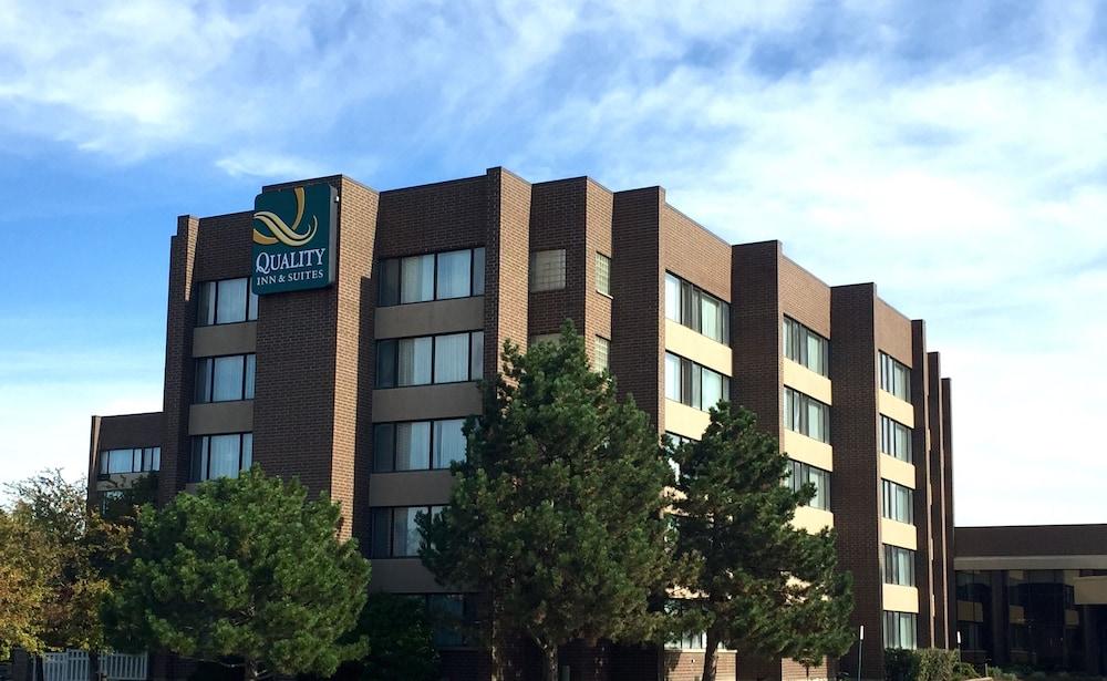 Quality Inn & Suites Orland Park - Chicago Bagian luar foto
