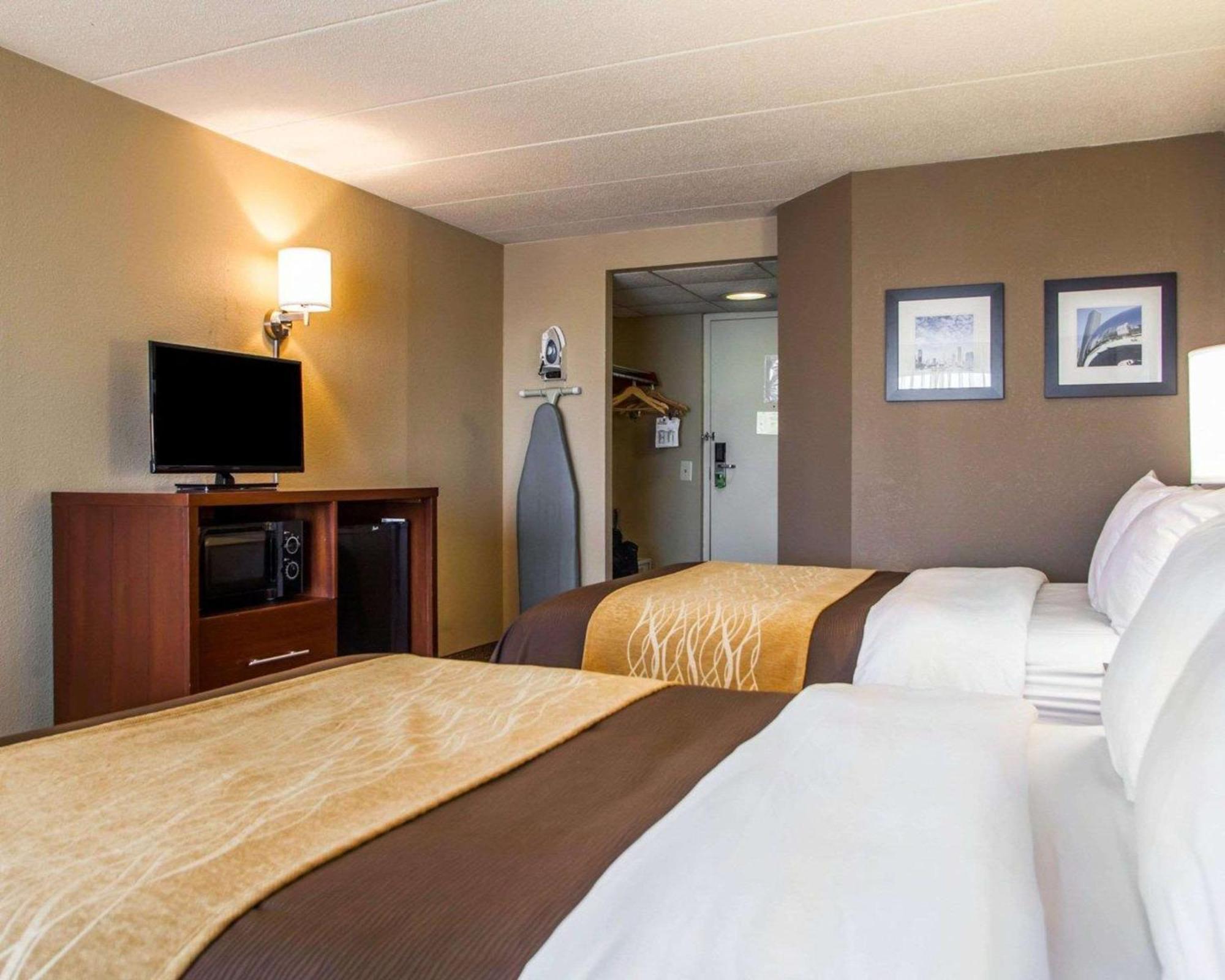 Quality Inn & Suites Orland Park - Chicago Bagian luar foto