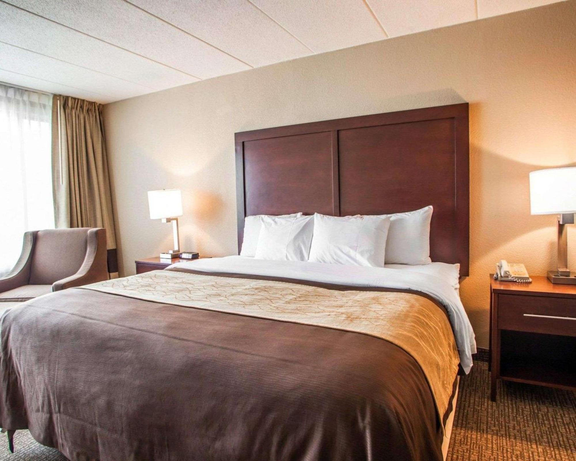 Quality Inn & Suites Orland Park - Chicago Bagian luar foto