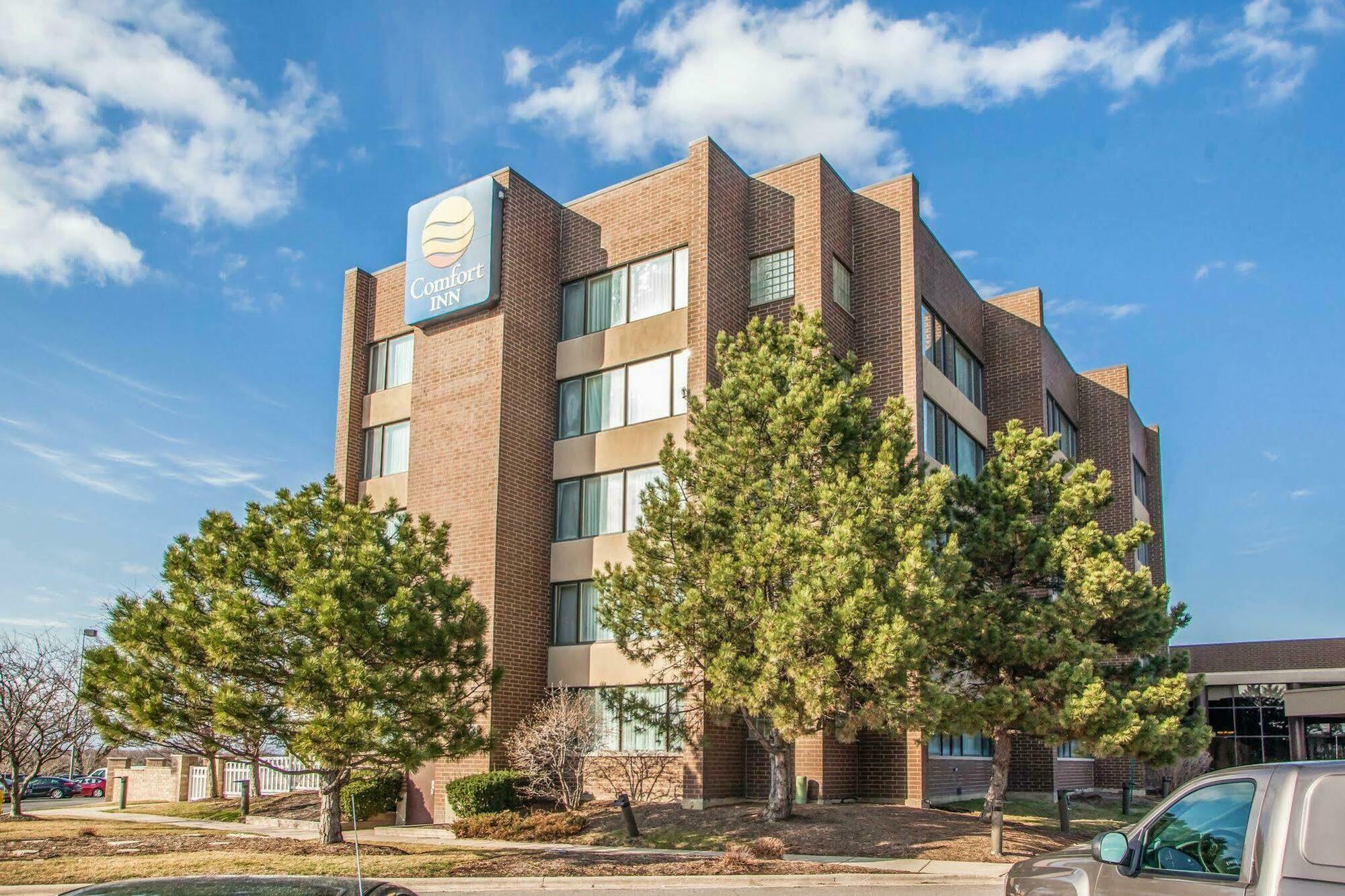 Quality Inn & Suites Orland Park - Chicago Bagian luar foto