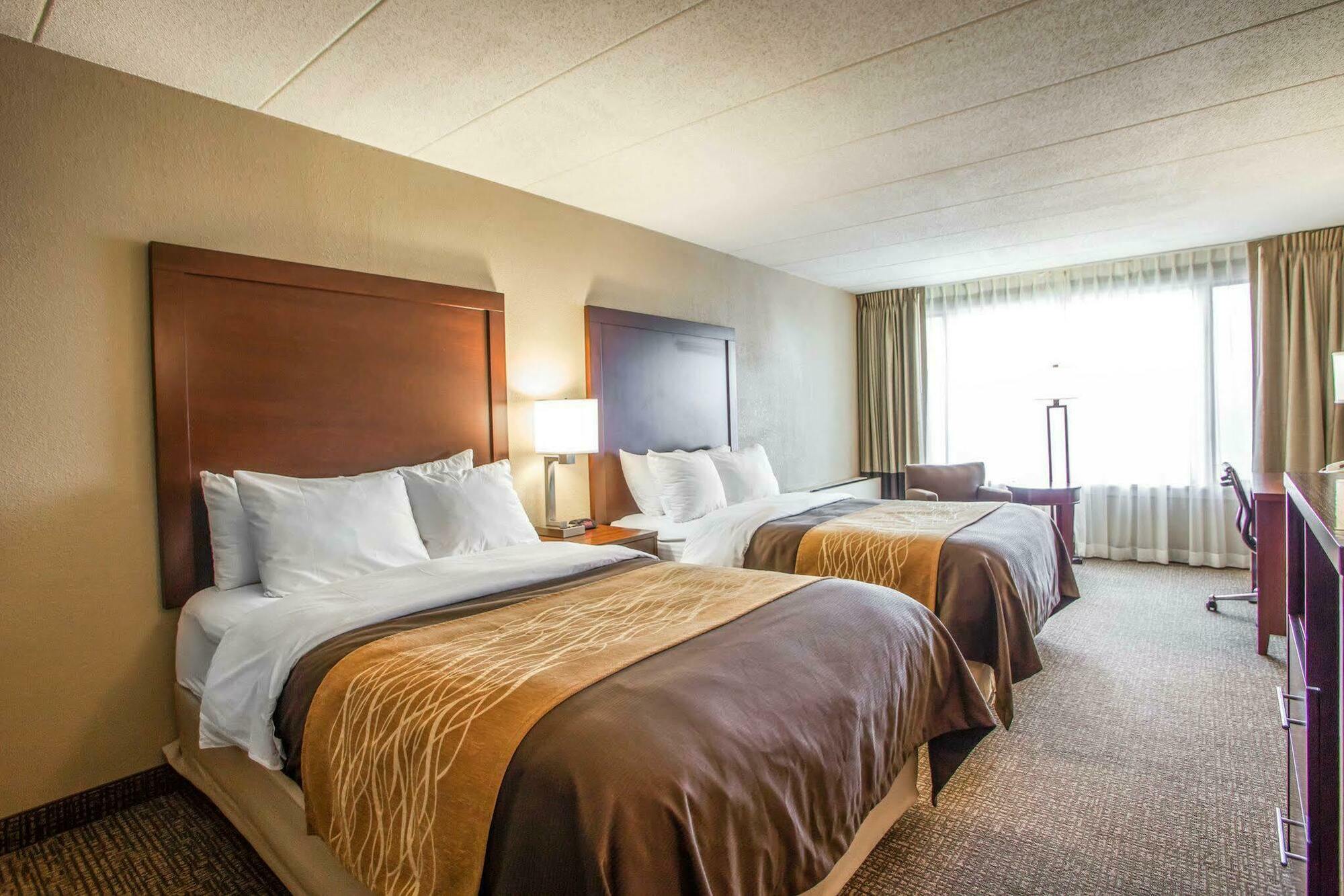 Quality Inn & Suites Orland Park - Chicago Bagian luar foto